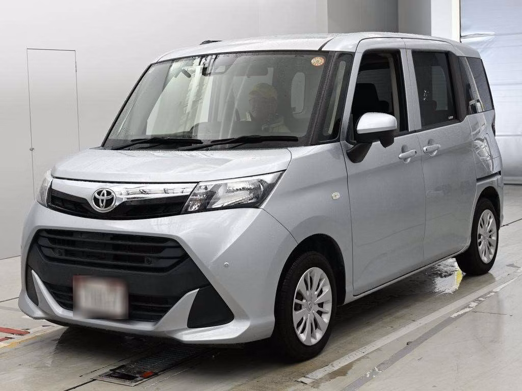 TOYOTA TANK