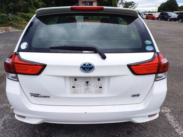 TOYOTA COROLLA FIELDER