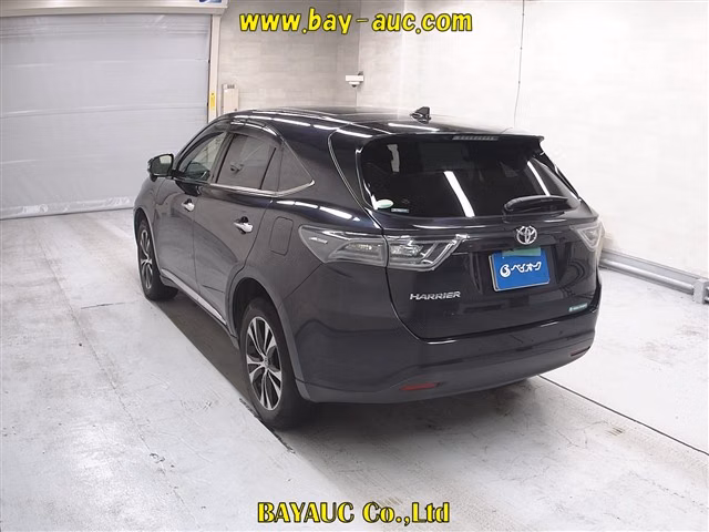 TOYOTA HARRIER