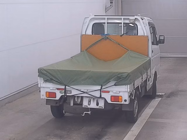 NISSAN NV100 CLIPPER