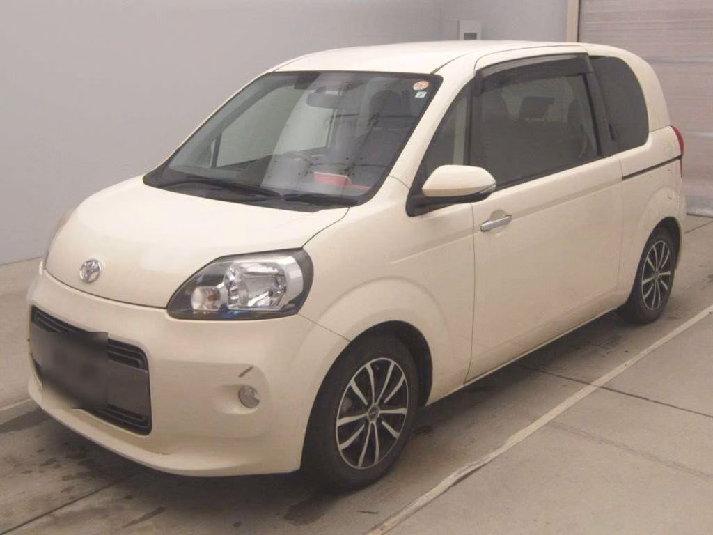 TOYOTA PORTE