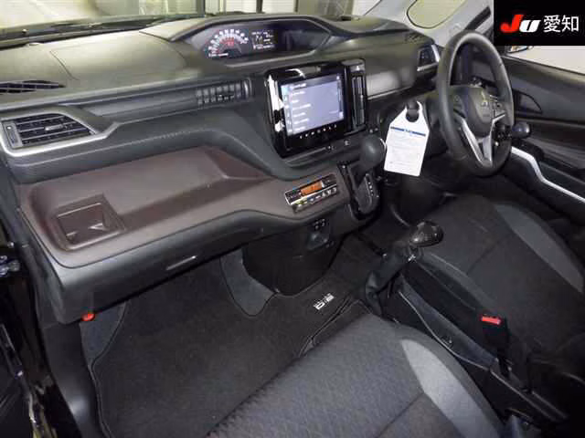 MITSUBISHI DELICA D:2