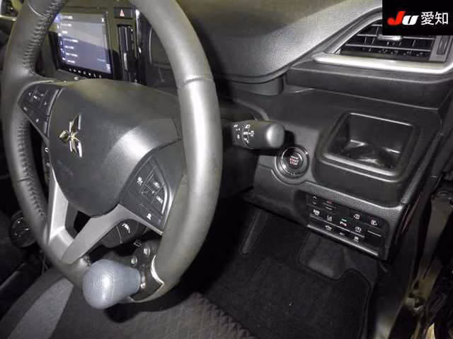 MITSUBISHI DELICA D:2