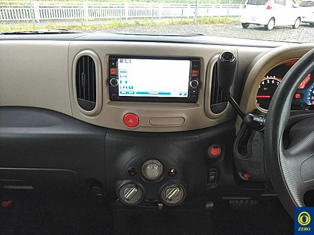 NISSAN CUBE