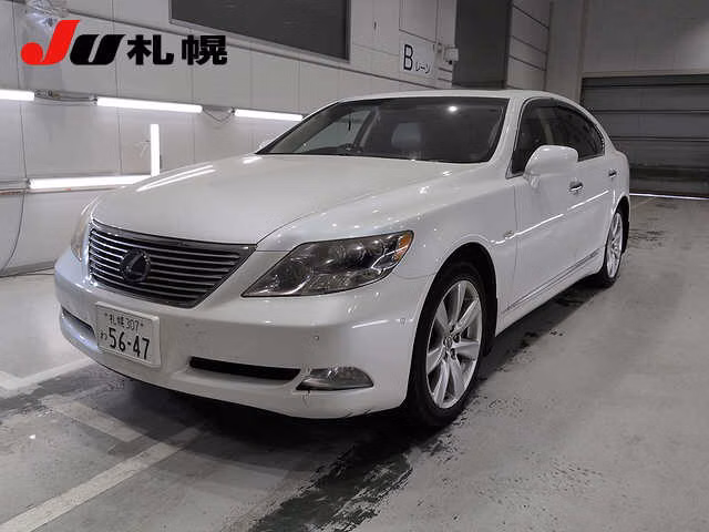 LEXUS LS600H