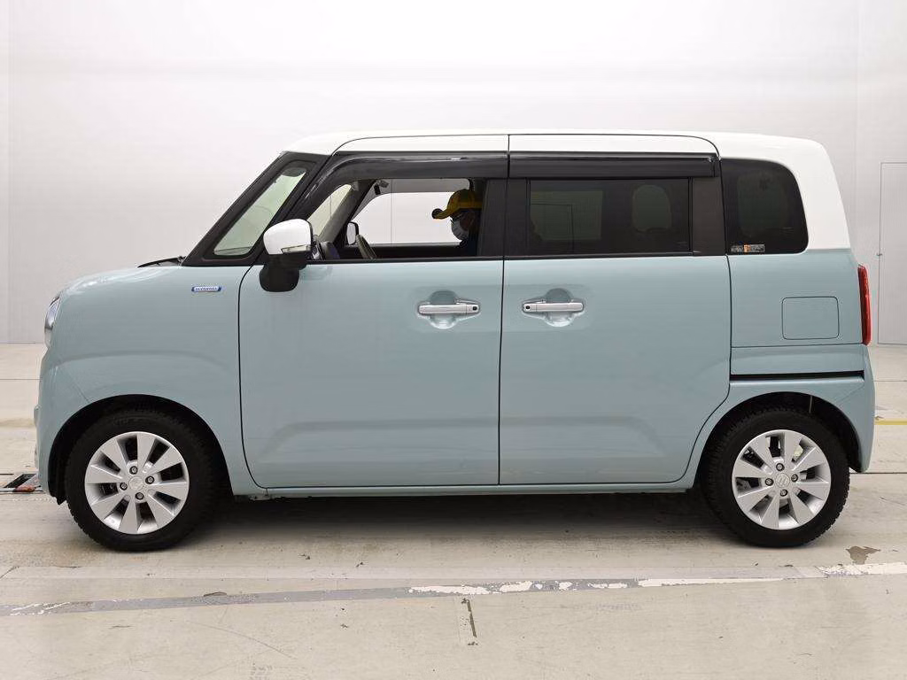 SUZUKI WAGON R SMILE