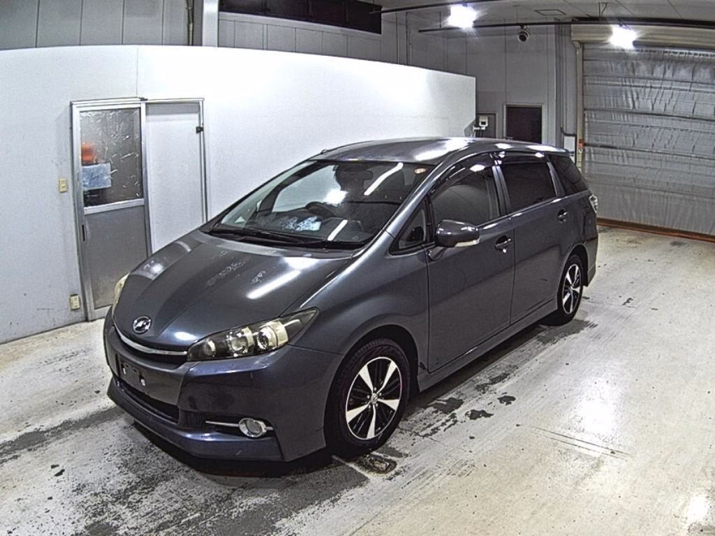 TOYOTA WISH