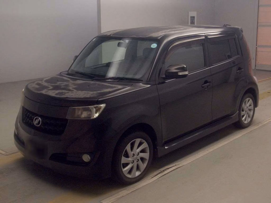TOYOTA BB