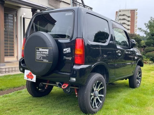 SUZUKI JIMNY