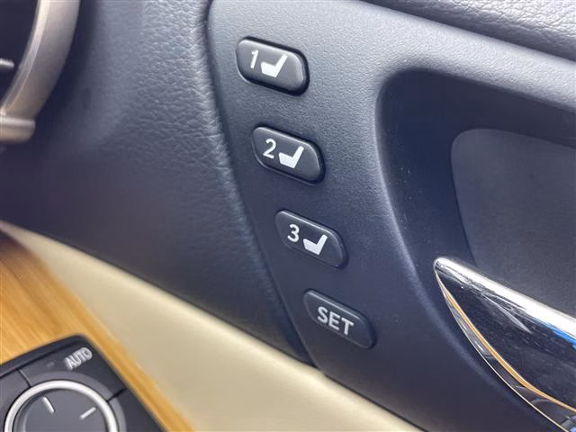 Lexus IS250