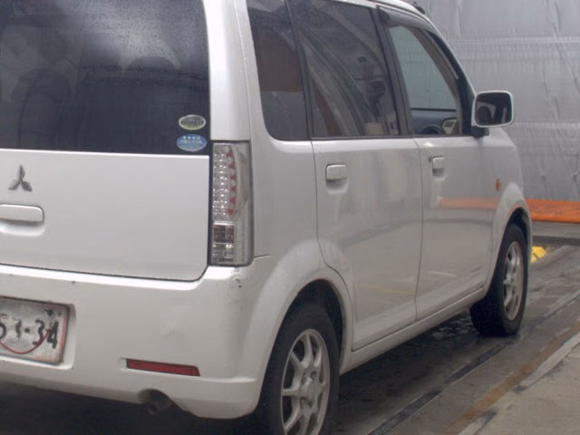 MITSUBISHI EK WAGON