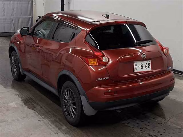 NISSAN JUKE