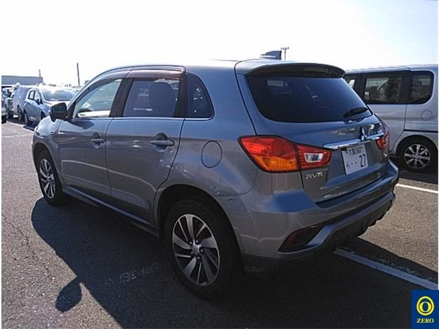 MITSUBISHI RVR