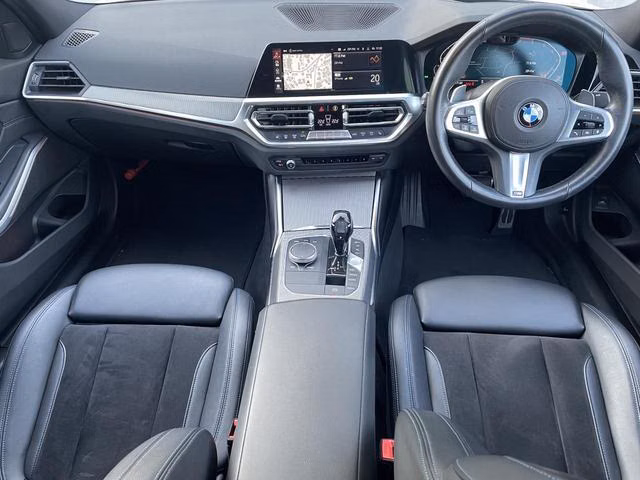 BMW 3-SERIES