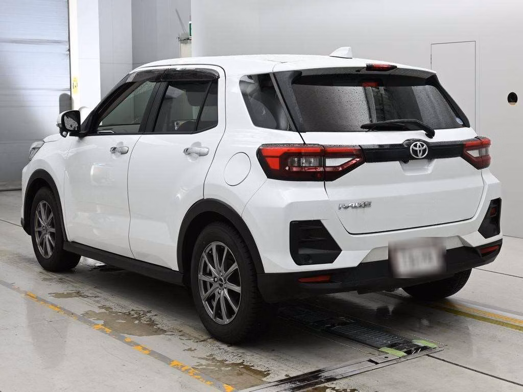 TOYOTA RAIZE