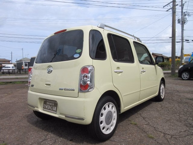 DAIHATSU MIRA COCOA