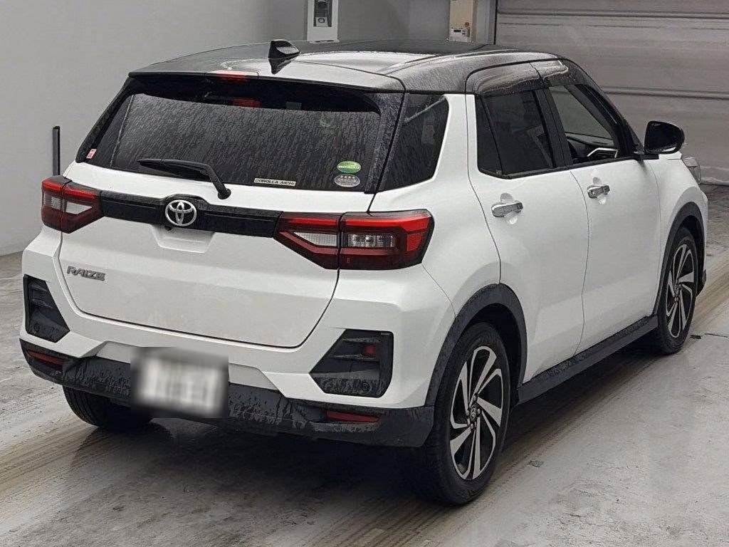 TOYOTA RAIZE
