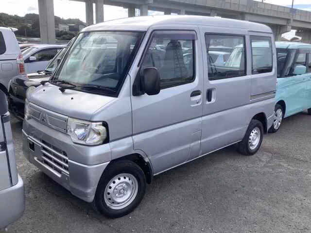 MITSUBISHI MINICAB
