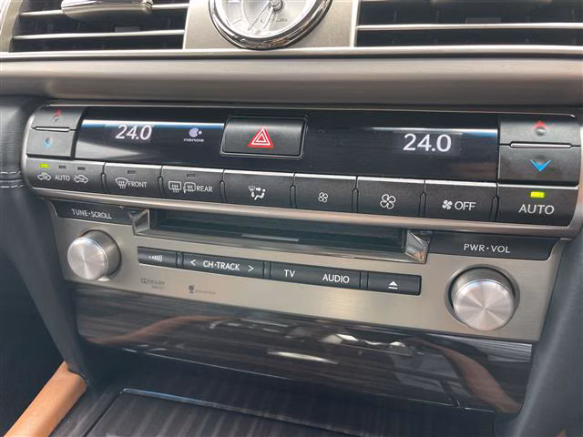 Lexus LS600h