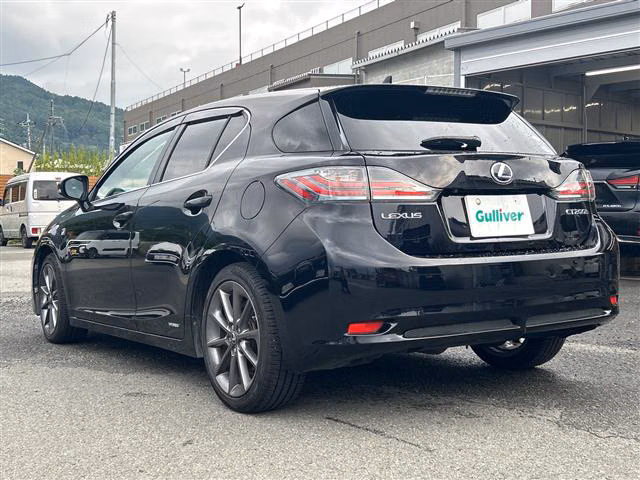 LEXUS CT200H