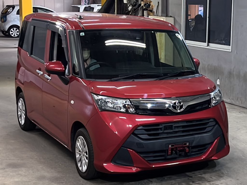 TOYOTA TANK