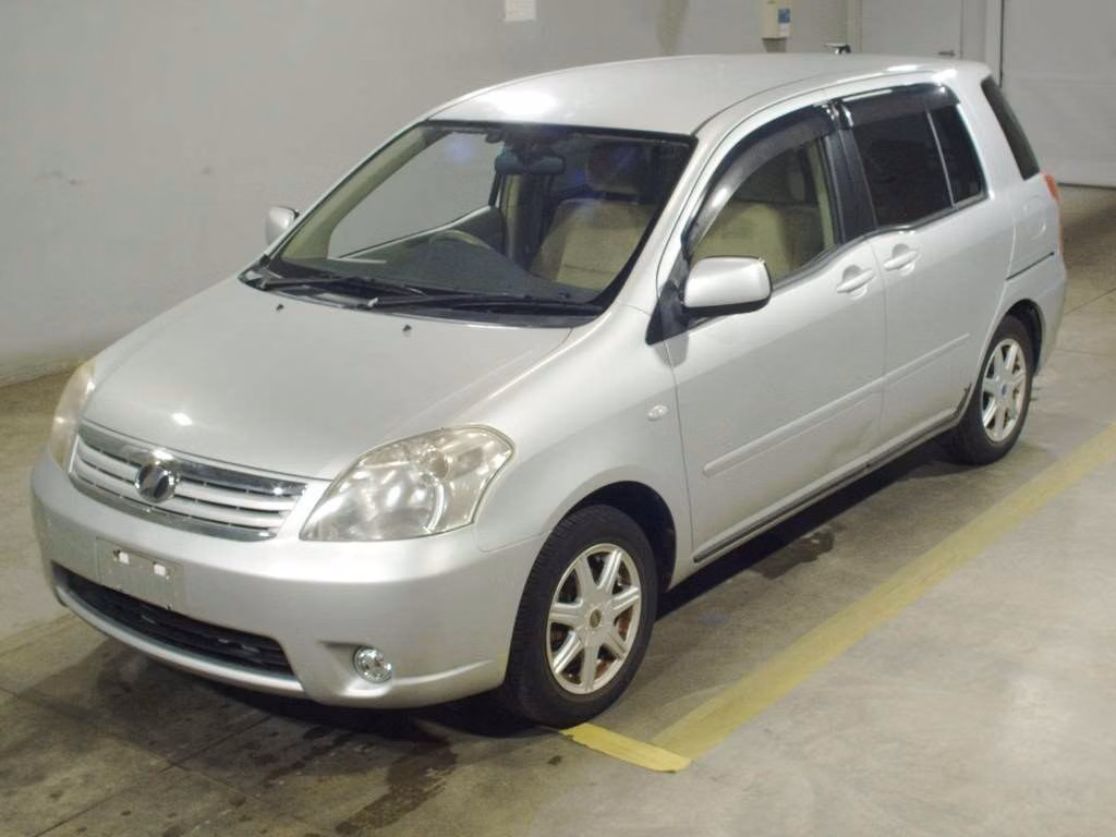 Toyota Raum