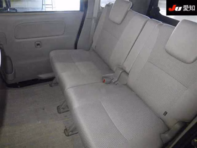 MITSUBISHI TOWN BOX