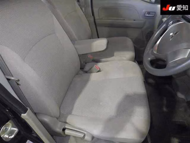 MITSUBISHI TOWN BOX