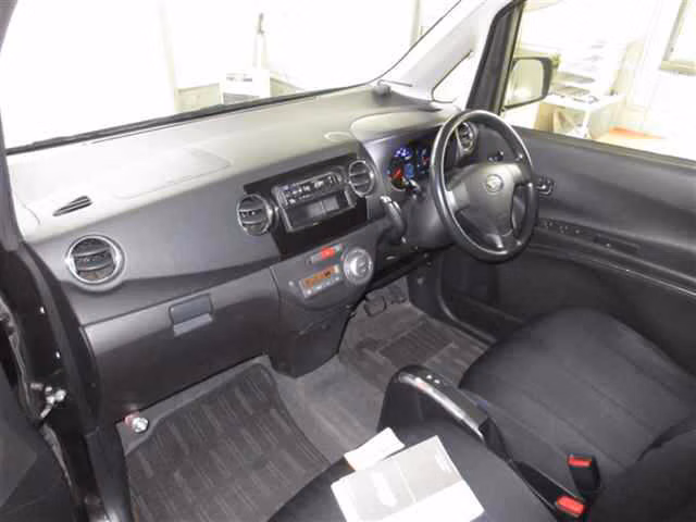 DAIHATSU TANTO EXE