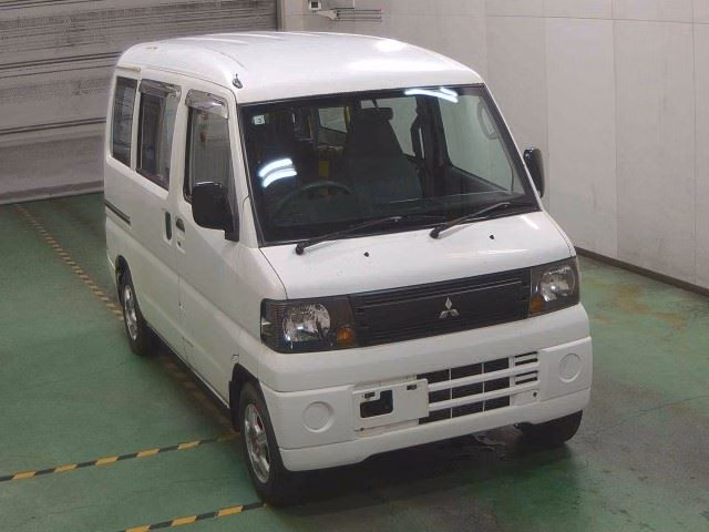 MITSUBISHI MINICAB