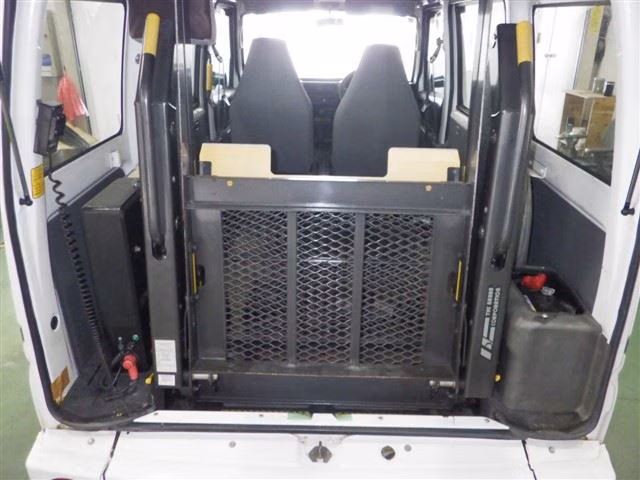 MITSUBISHI MINICAB