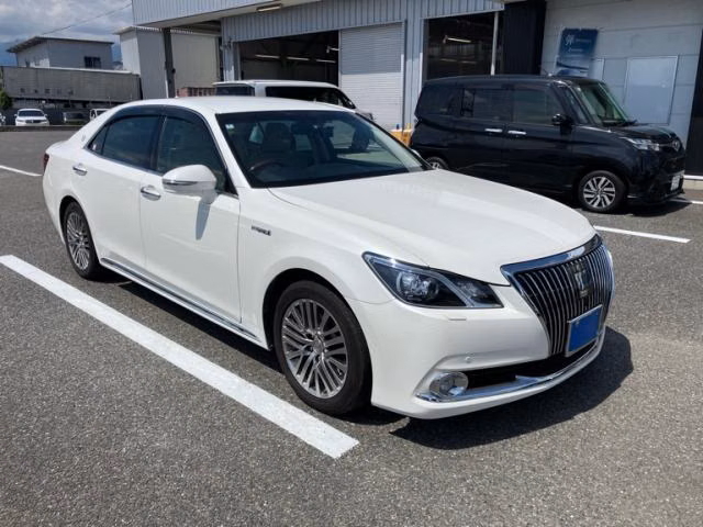 Toyota Crown Majesta