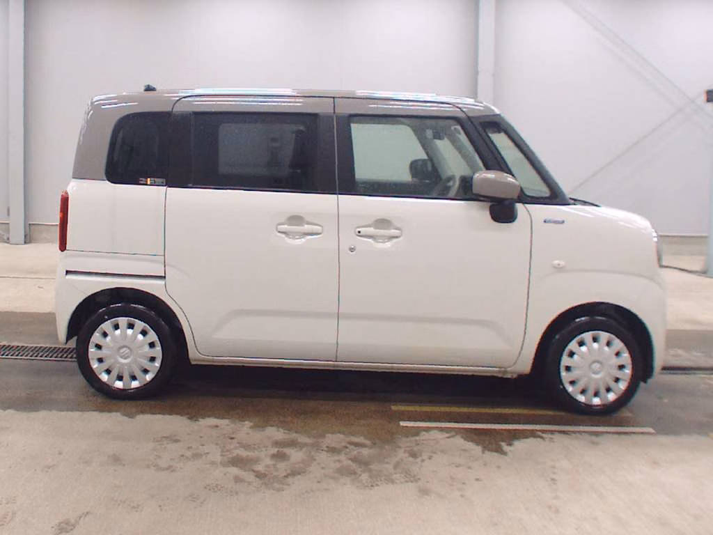 SUZUKI WAGON R SMILE