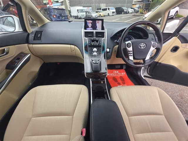 TOYOTA SAI