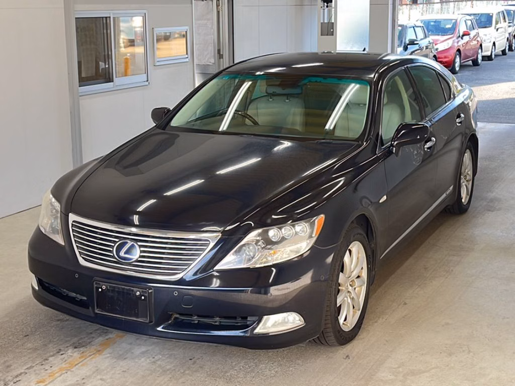 Lexus LS600h