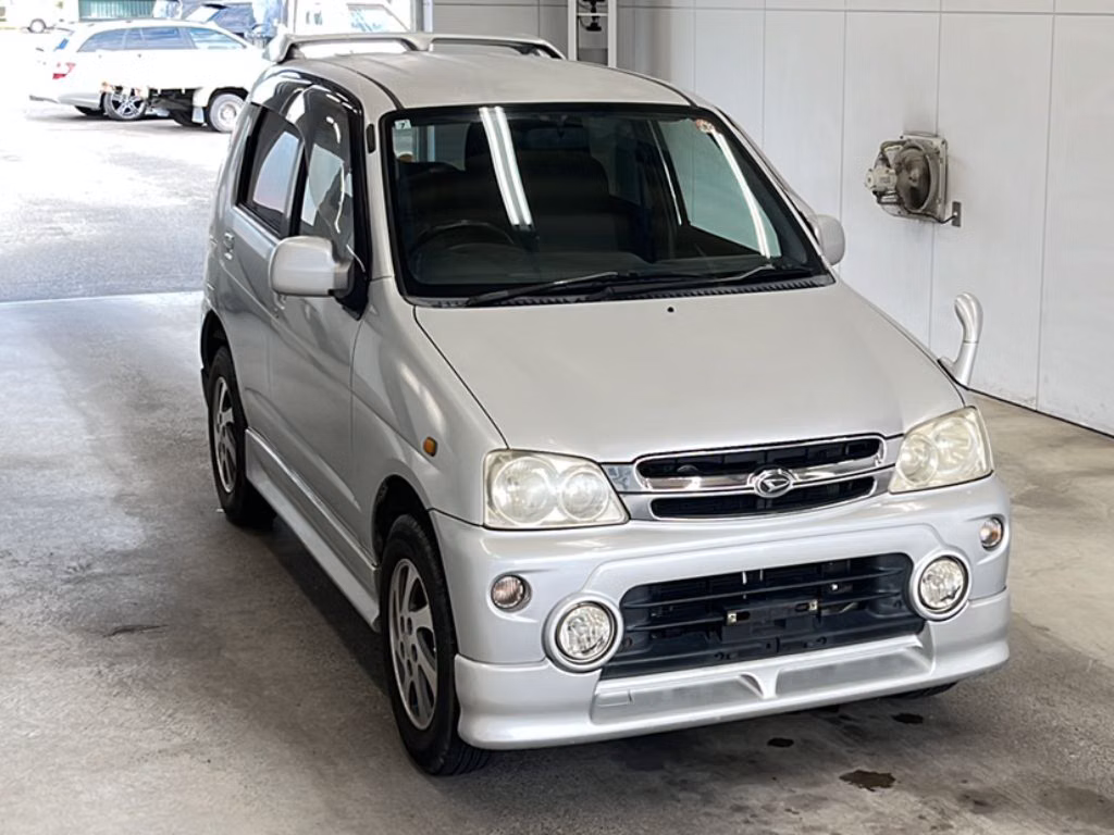 DAIHATSU TERIOS KID