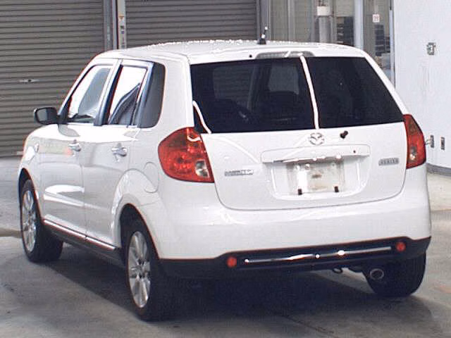 MAZDA VERISA