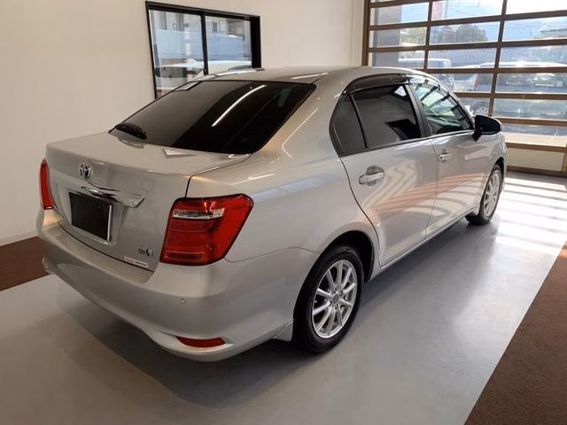 TOYOTA COROLLA AXIO