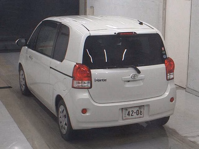 TOYOTA PORTE