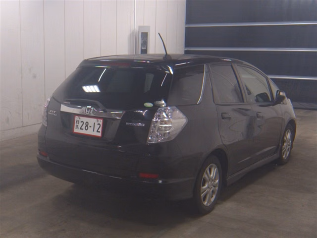 HONDA FIT SHUTTLE