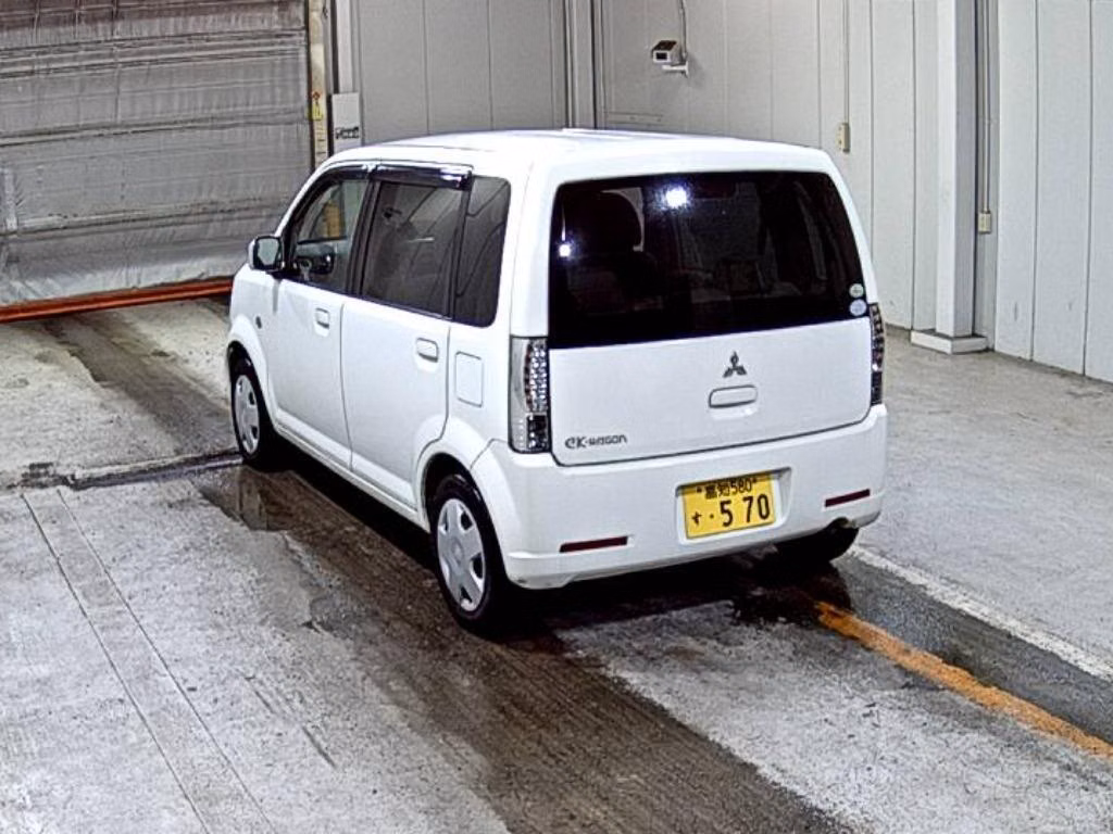 MITSUBISHI EK WAGON