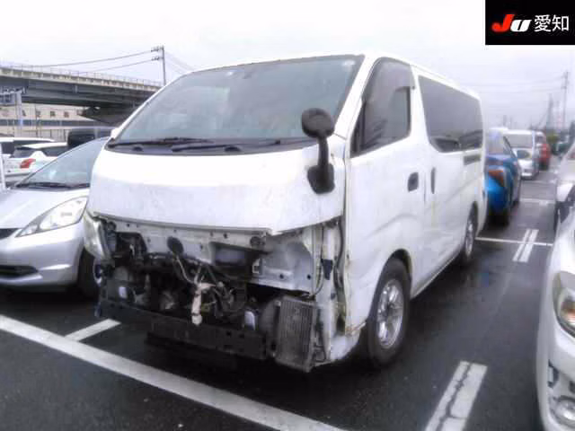NISSAN NV350 CARAVAN