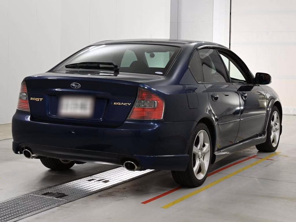 SUBARU LEGACY B4