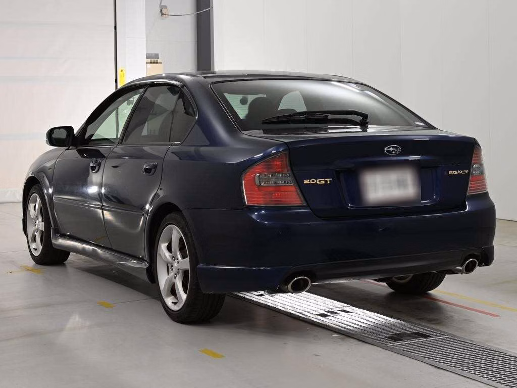 SUBARU LEGACY B4