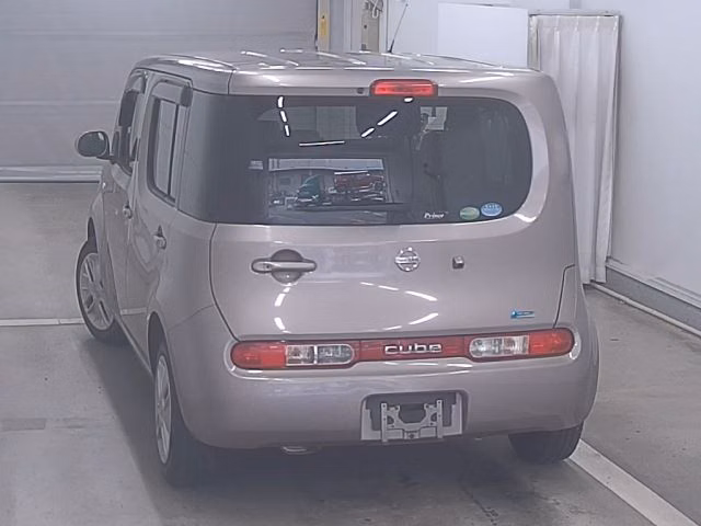 NISSAN CUBE