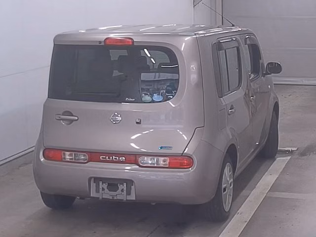 NISSAN CUBE