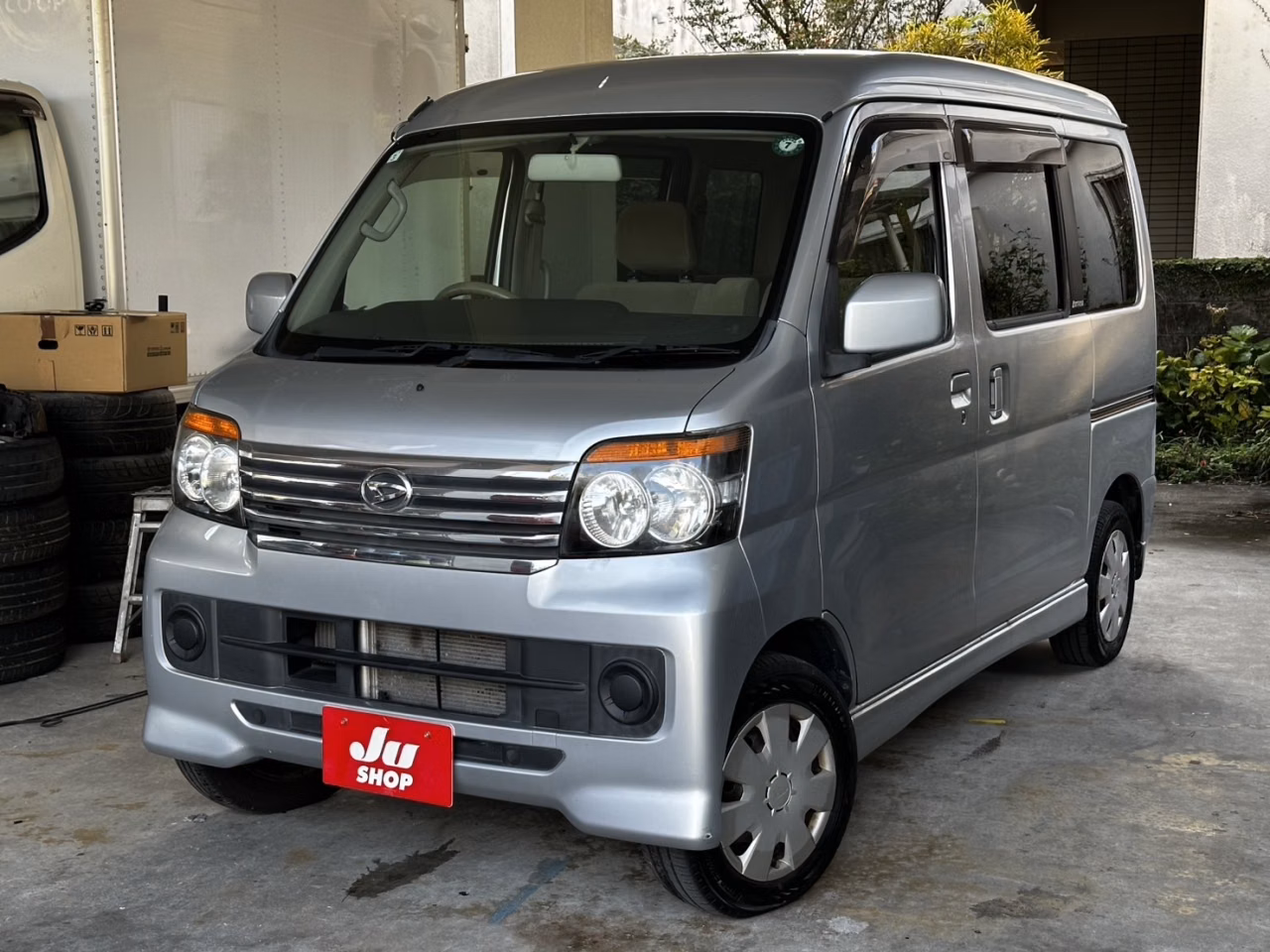 DAIHATSU ATRAI
