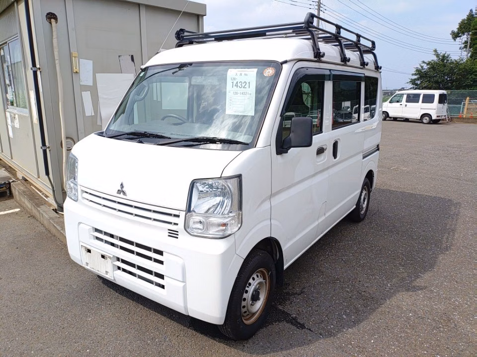 MITSUBISHI MINICAB