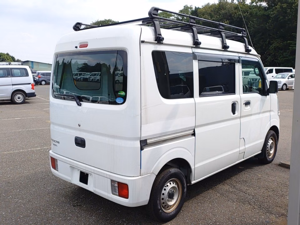 MITSUBISHI MINICAB