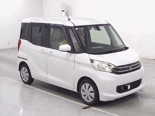 MITSUBISHI EK SPACE